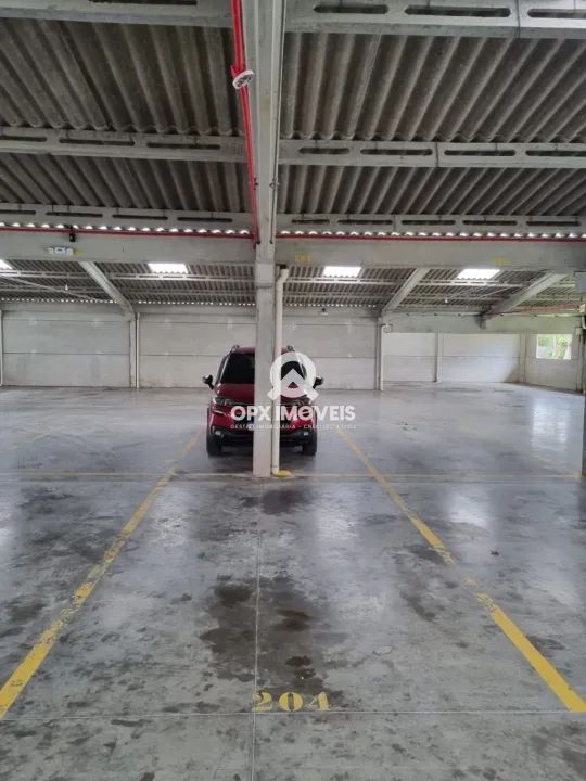 Apartamento de 2 Quartos no Edifício Atílio Pozza, no Centro de Balneário Piçarras - Foto 12