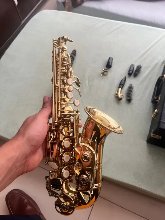 Sax Soprano Eagle Sp508