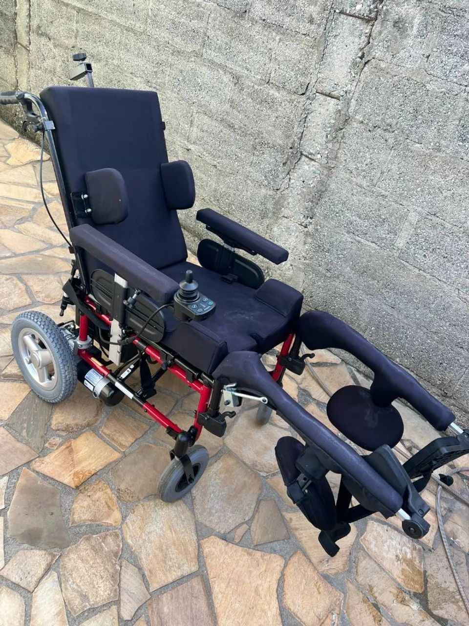 Cadeira de rodas motorizada
