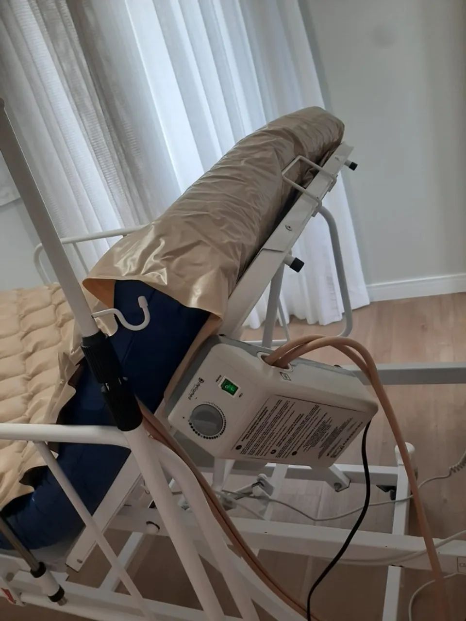 Cama hospitalar elétrica  - Foto 2