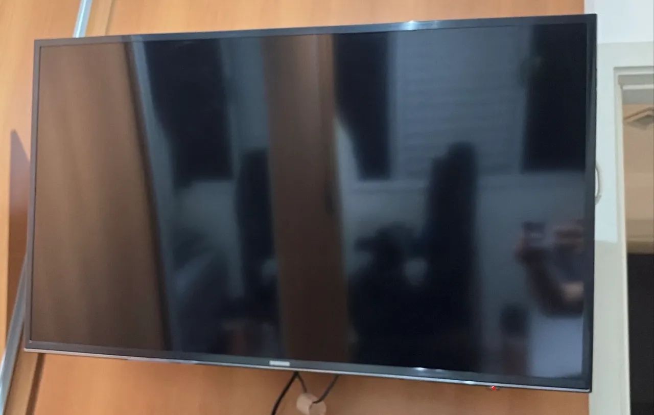 Tv Samsung 40 LED 4K UN40MU6100 - Foto 2