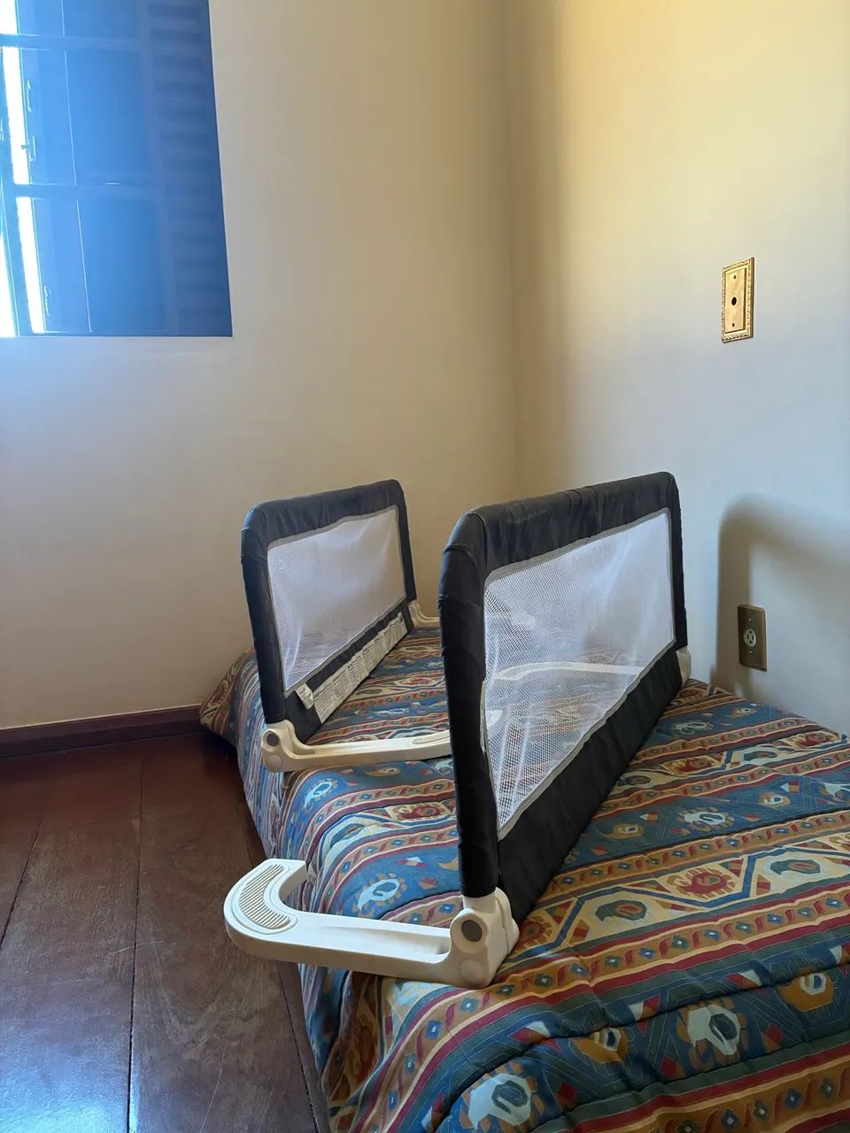 Grade proteção para cama