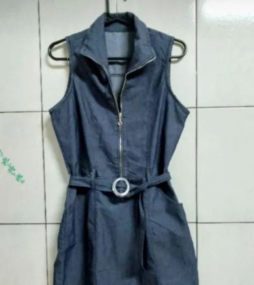 Vestido de sarja tamanho P 