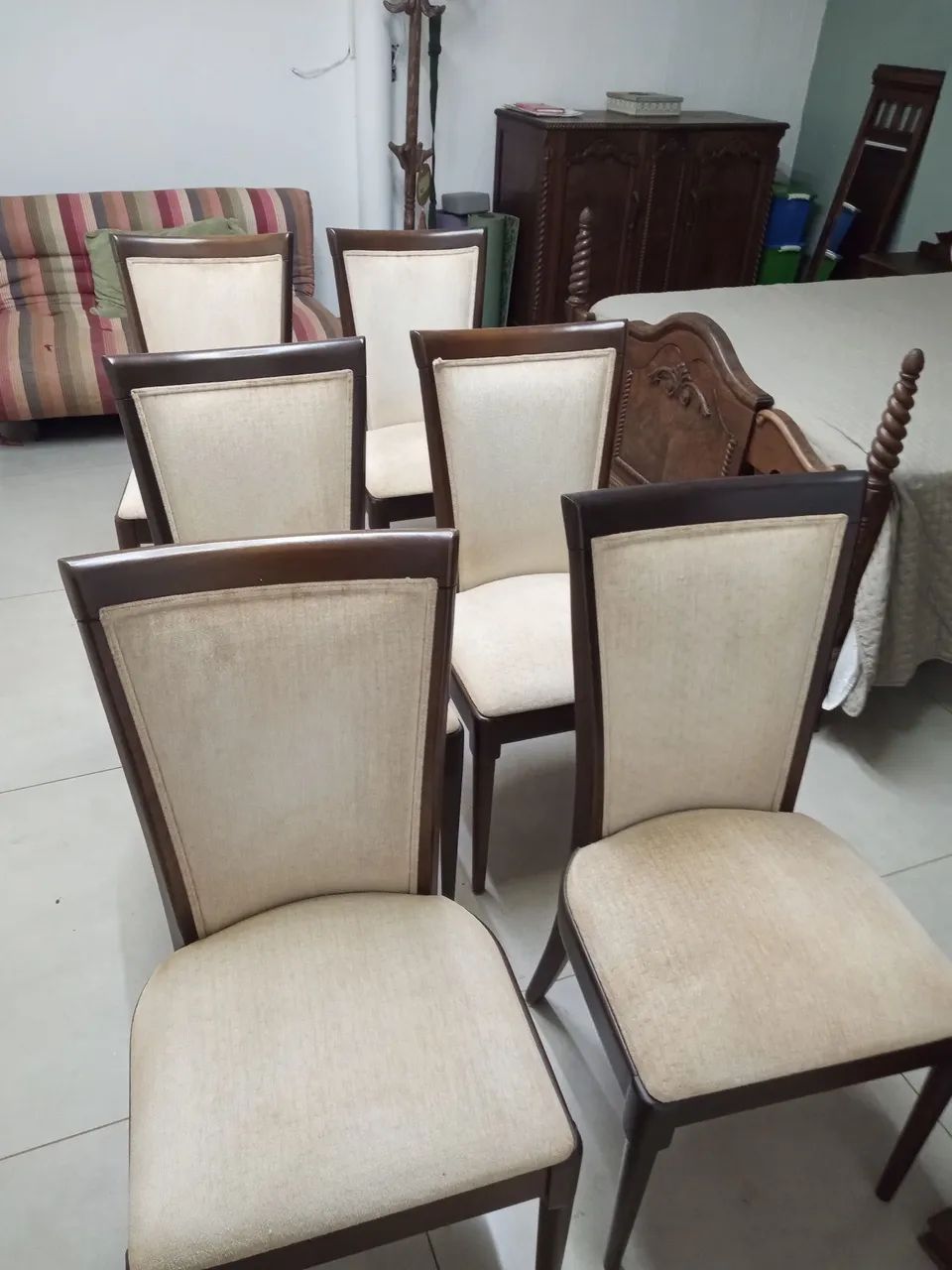 Conjunto cadeiras jantar