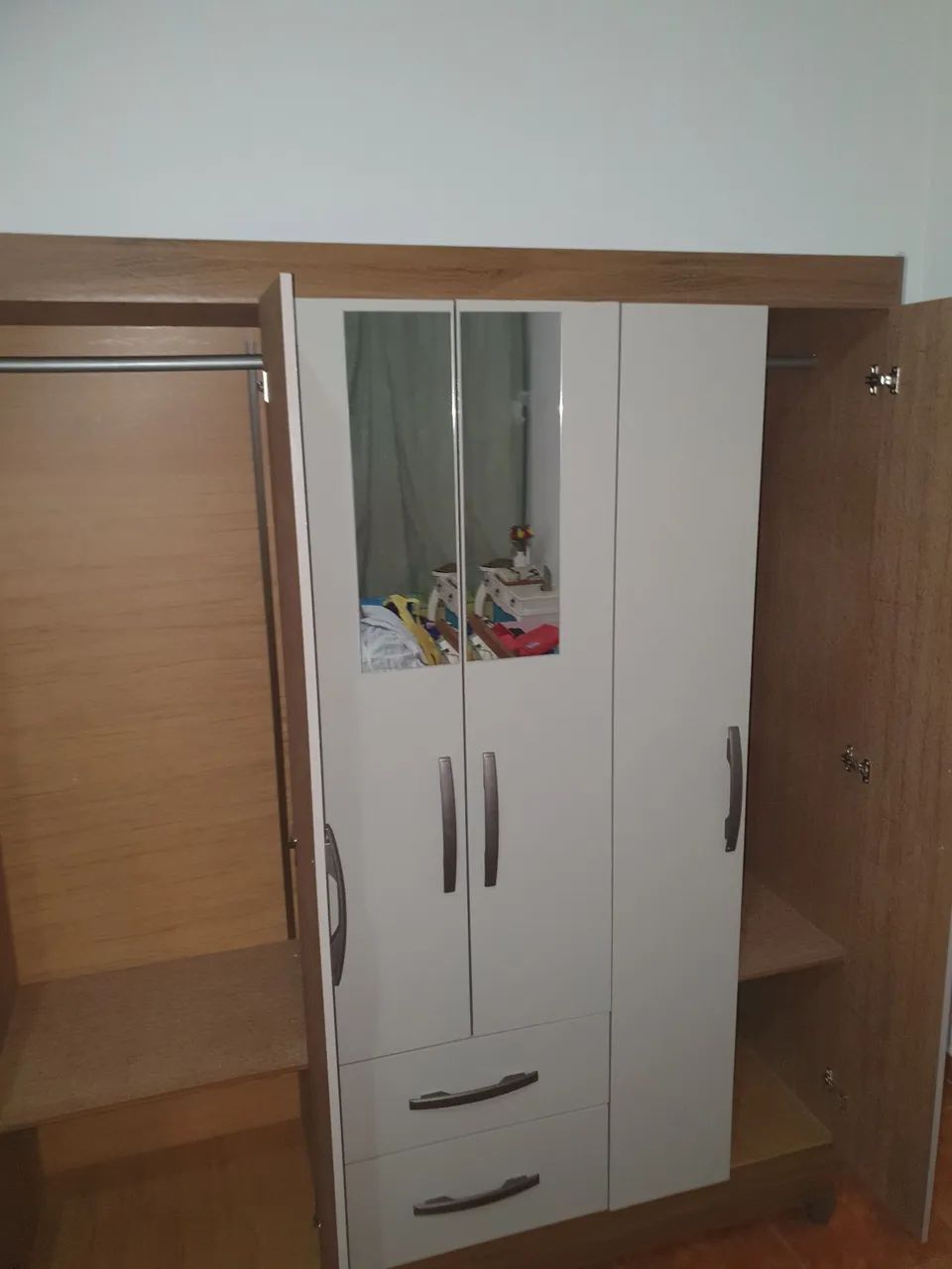 Guarda roupa