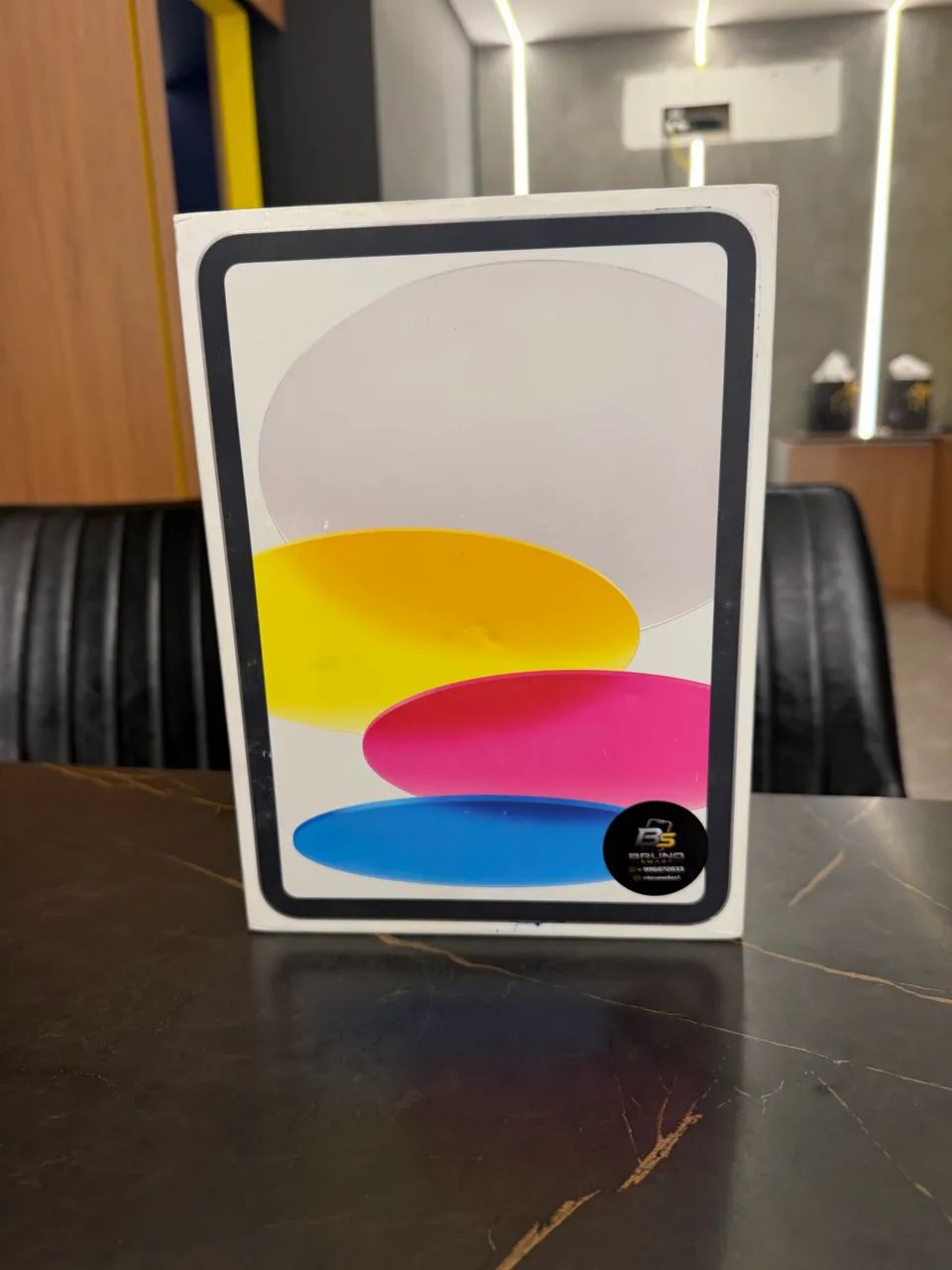iPad 11 128G NOVO - branco/Azul - Foto 2