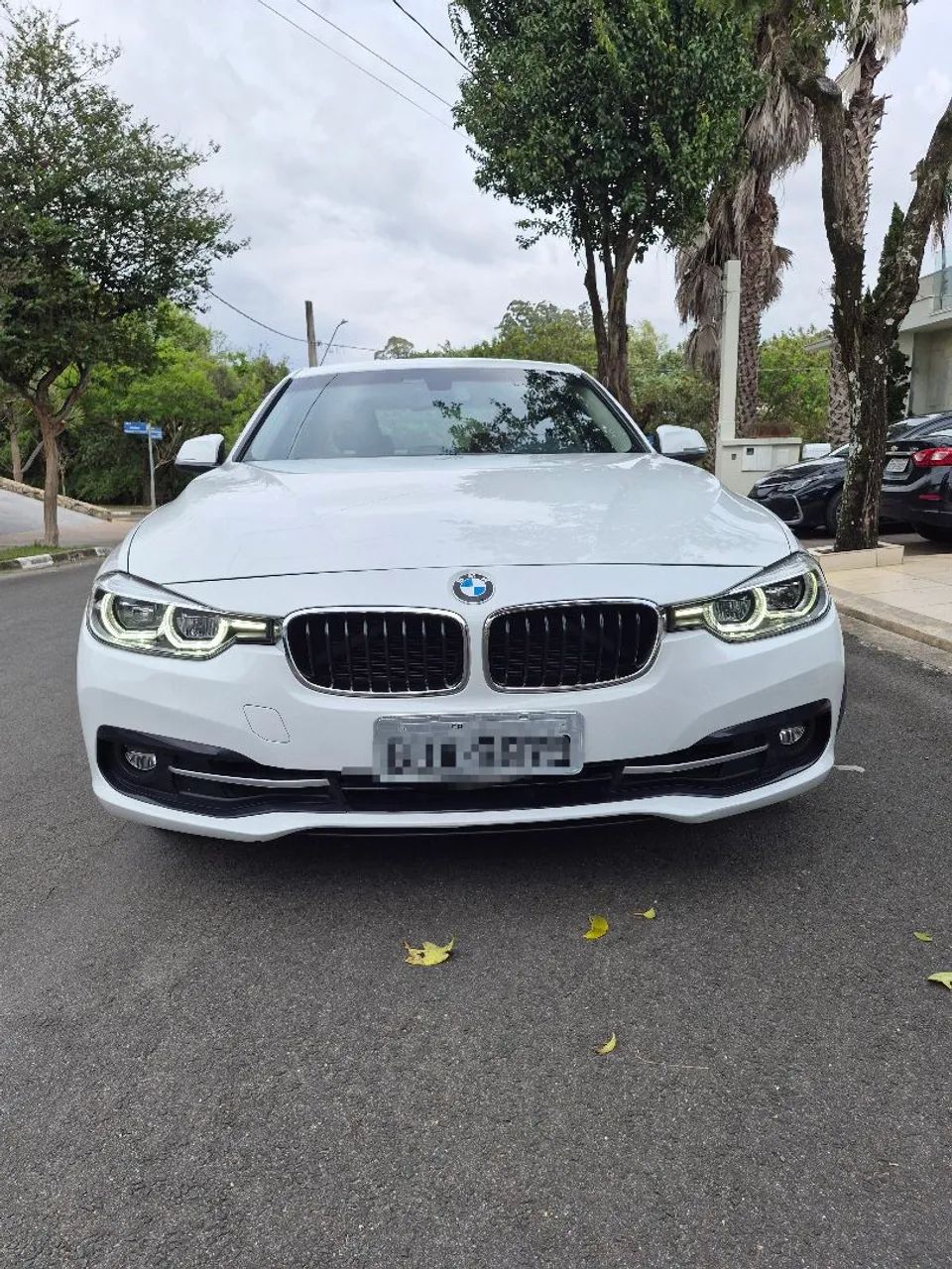BMW 320I A Modern/sport TB 2.0/a.flex 16V 4P 2016