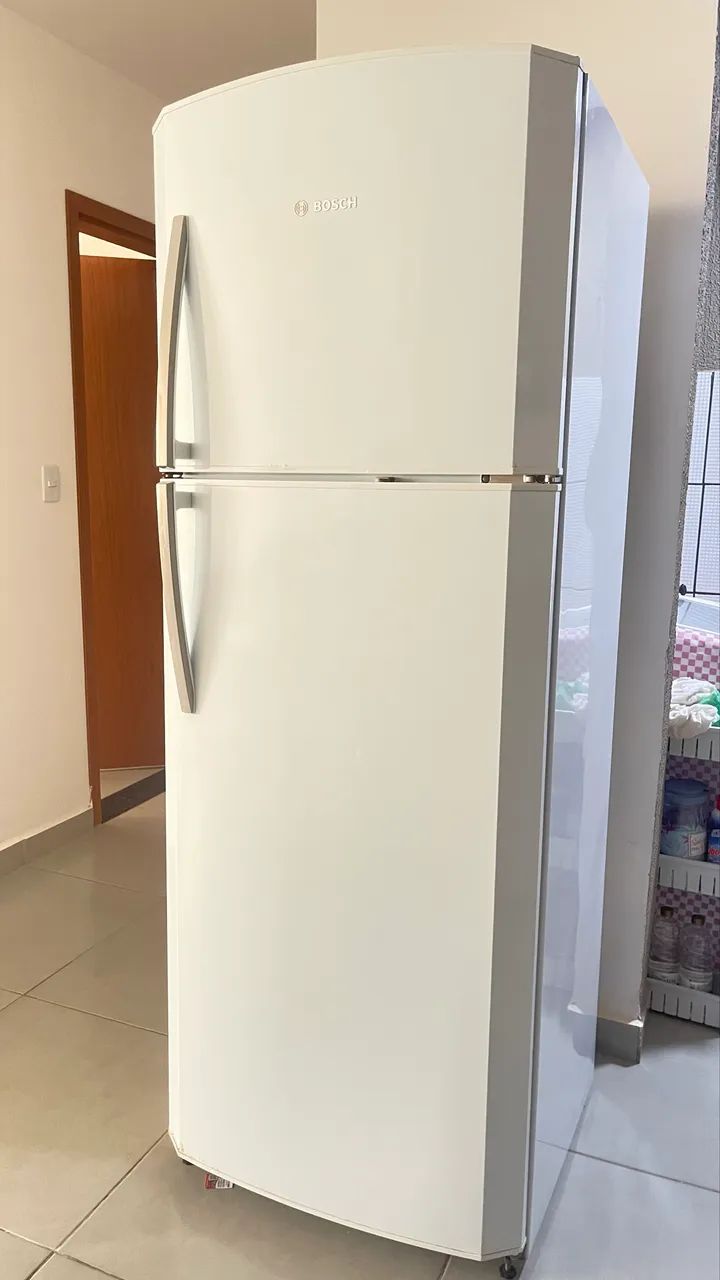 VENDO GELADEIRA 