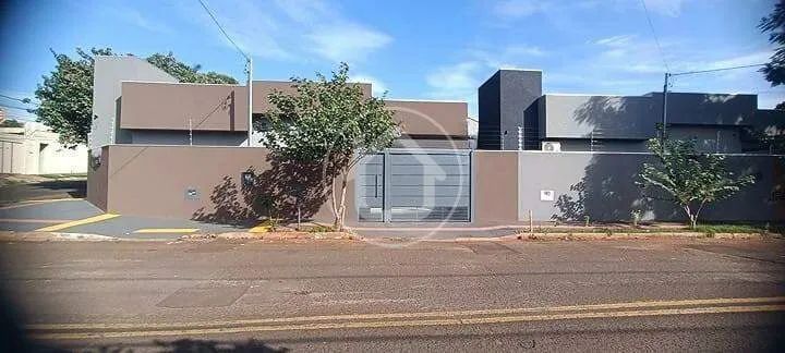 CASA NOVA COM 1 SUÍTE + 2 QUARTOS NO CABREÚVA. - Foto 2