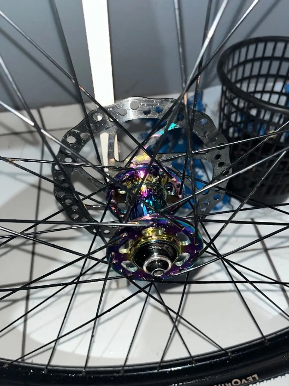 Aro com cubo PRO7 novos  - Foto 4