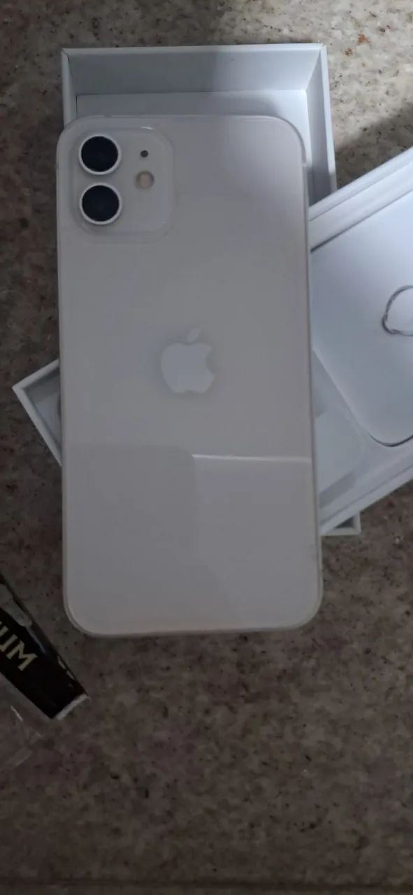 Iphone 12 - Foto 3
