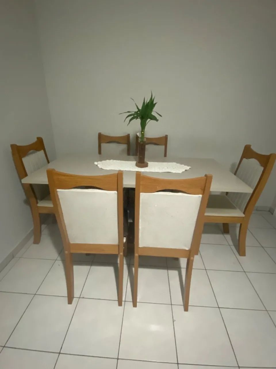 Mesa de jantar quadrada com 6 caderas - Foto 2