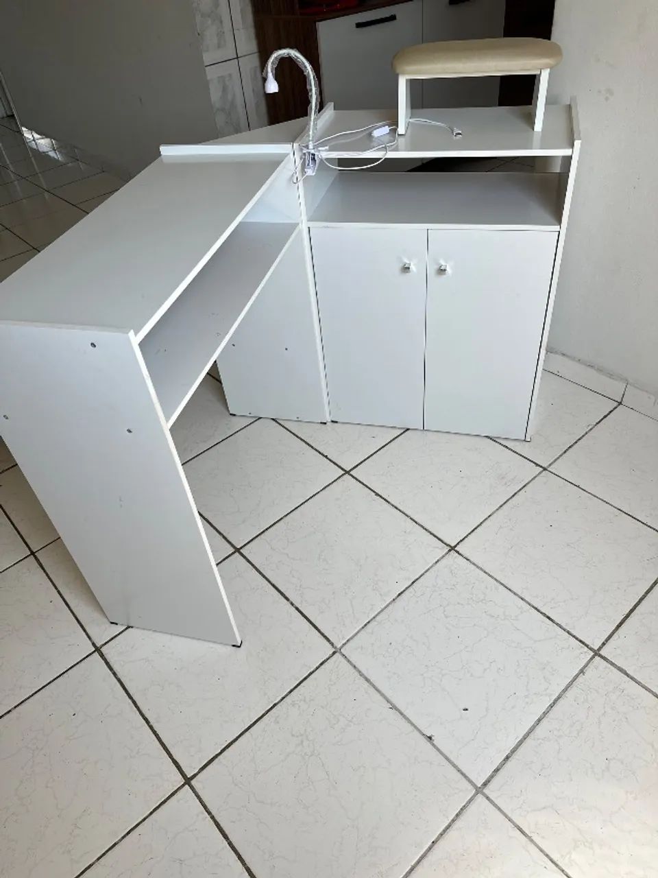 Mesa de manicure  - Foto 2