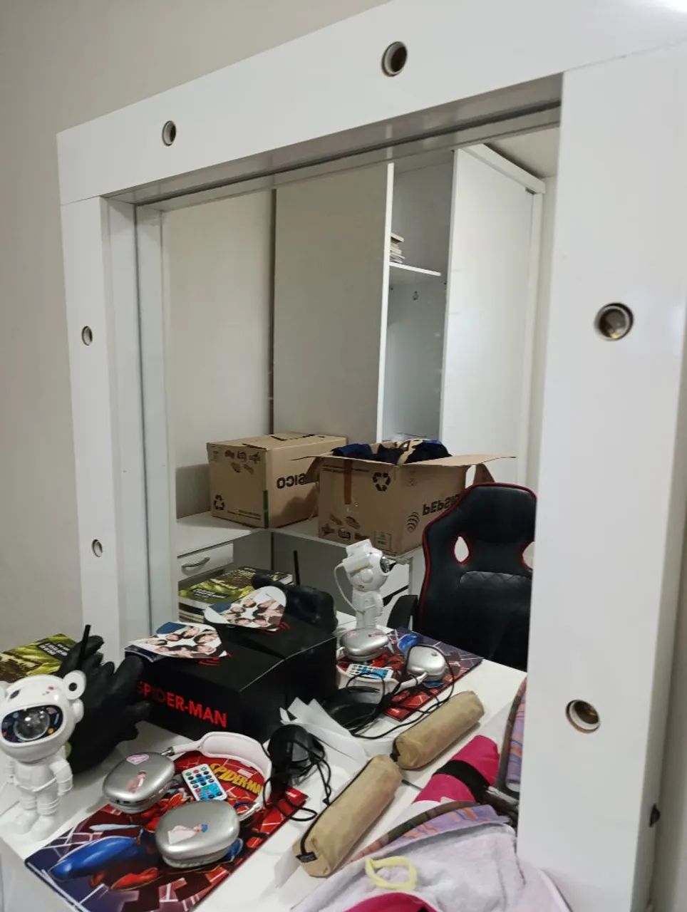 Penteadeira com espelho