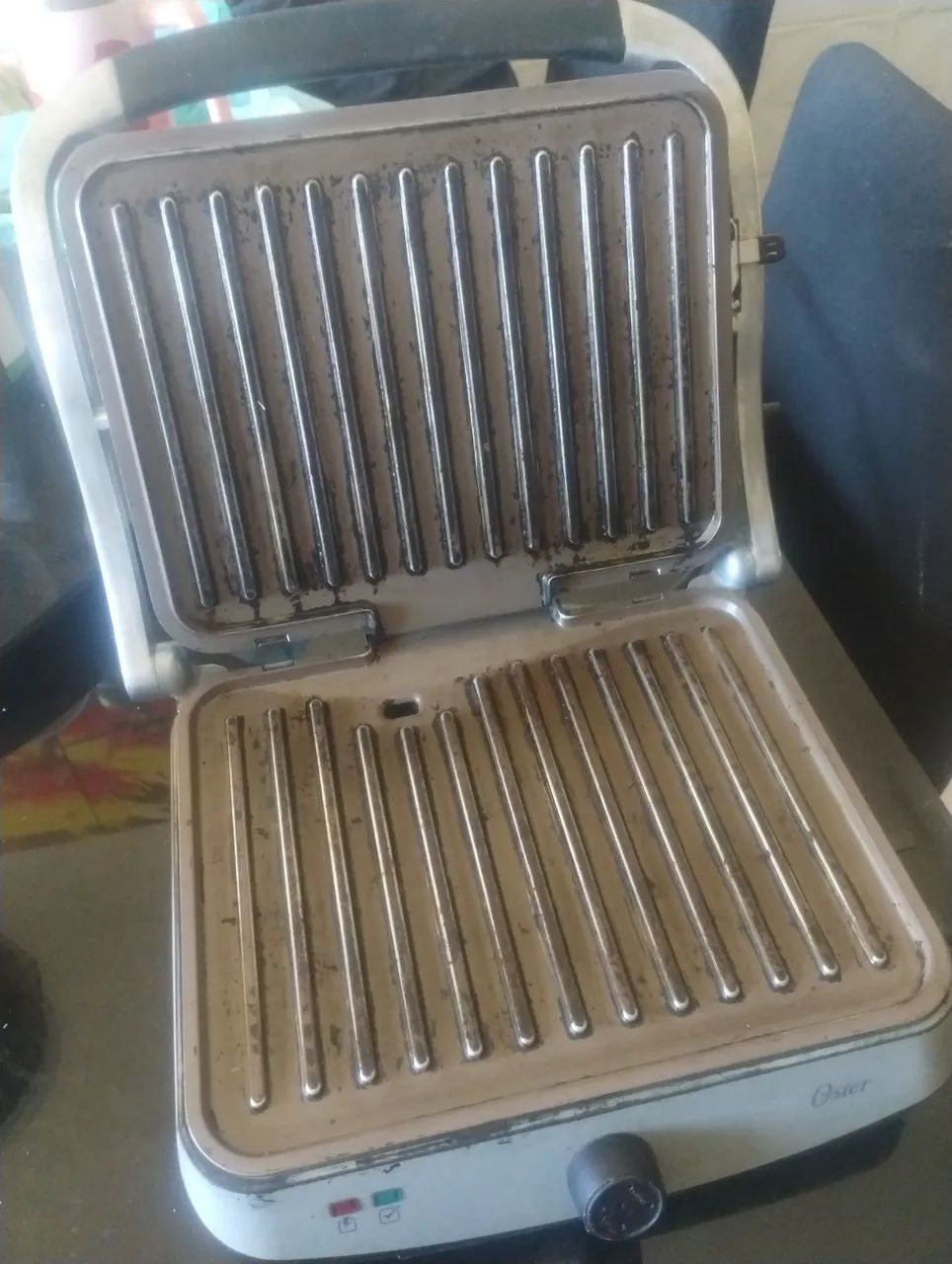 Vendo grill Oster  - Foto 2