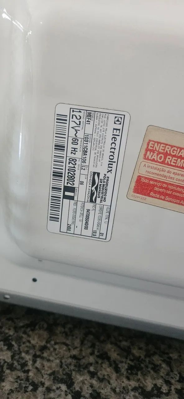 Micro-ondas Electrolux 31L com defeito - Foto 4