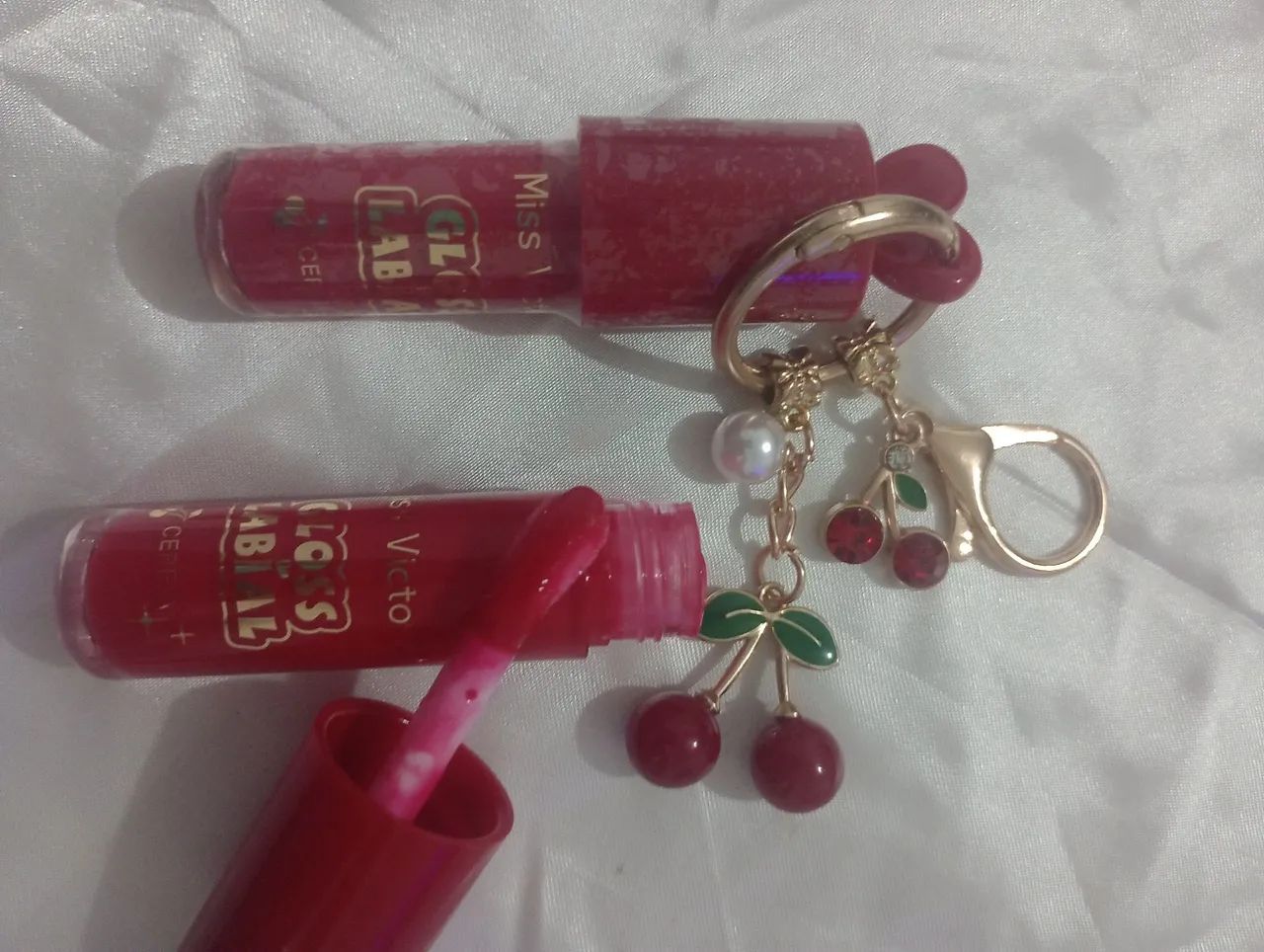LIP GLOSS CHAVEIRO CEREJA CHERRY  -  MISS VICTORY - Foto 2