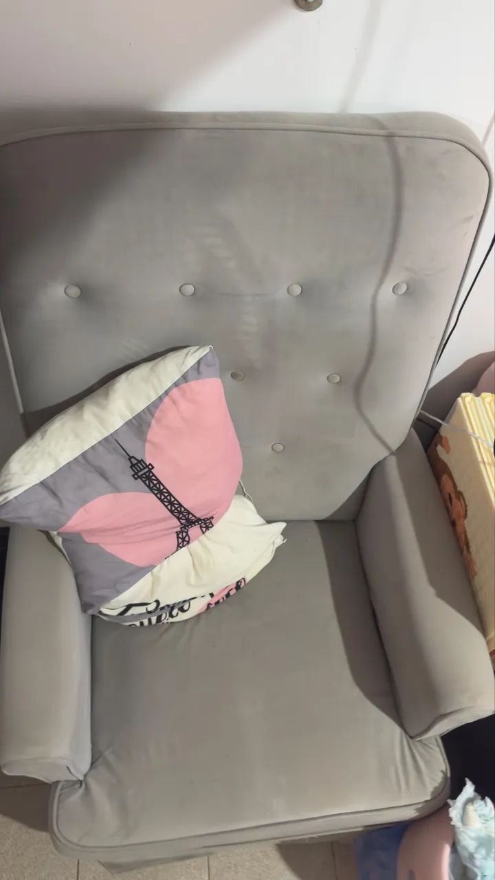 Poltrona de amamentação  - Foto 3