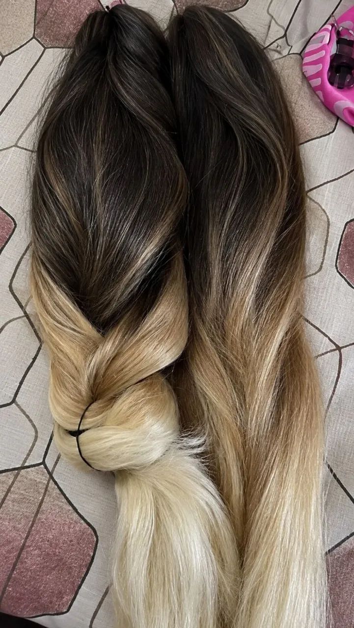 VENDE-SE CABELO SINTÉTICO 