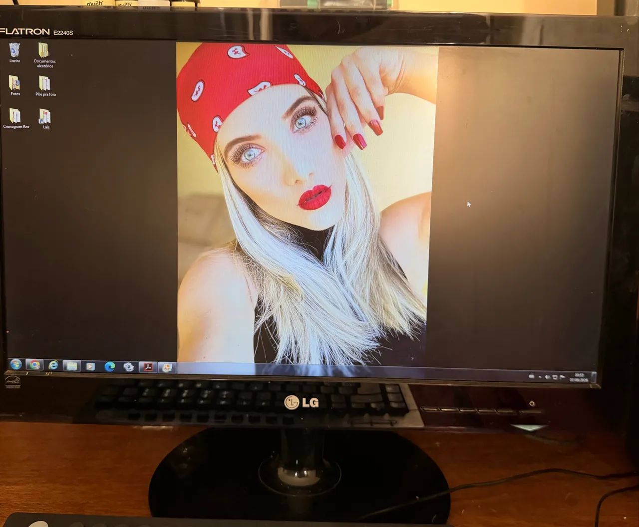 Computador completo com monitor LG E2240S 21,5 polegadas 