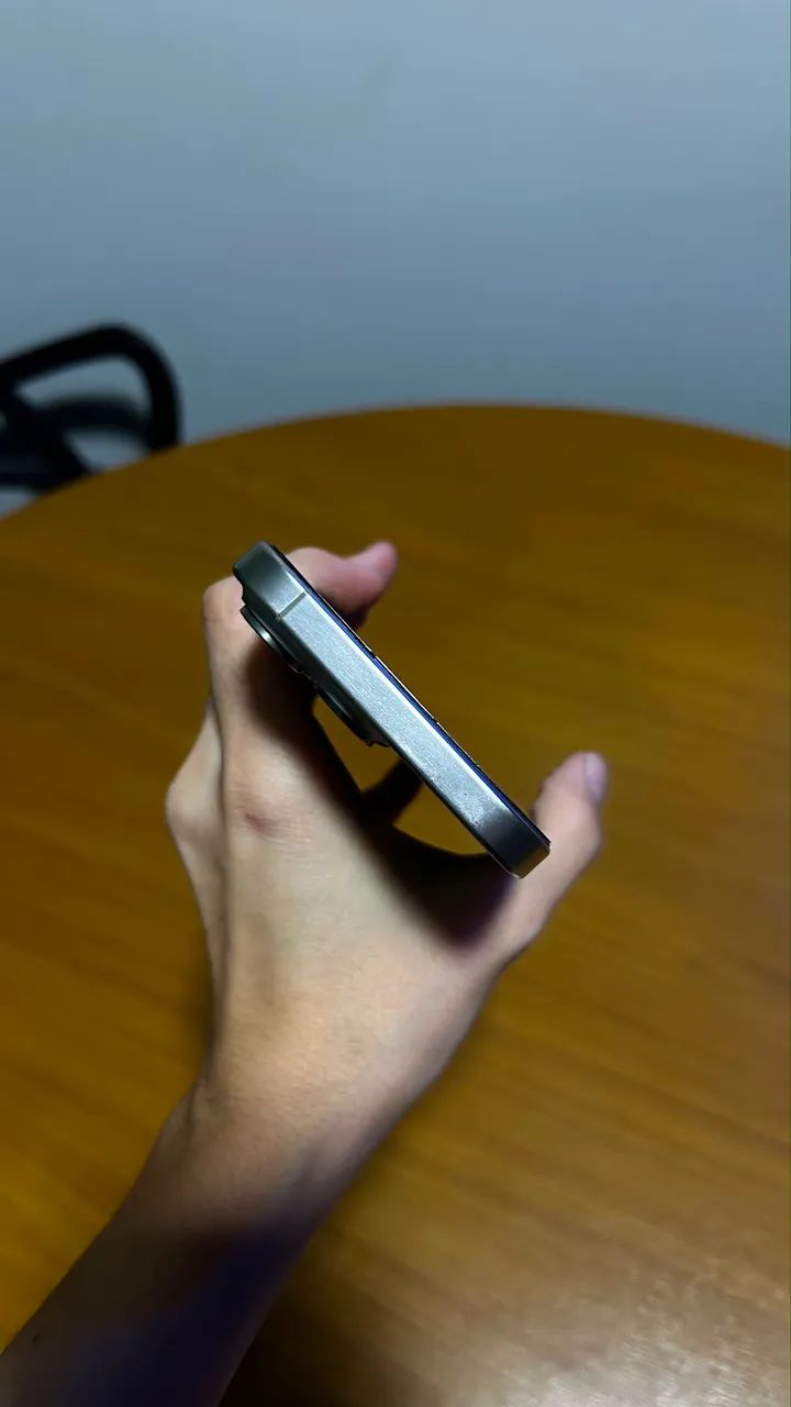 iPhone 15 pro max 256gb titanium  - Foto 4