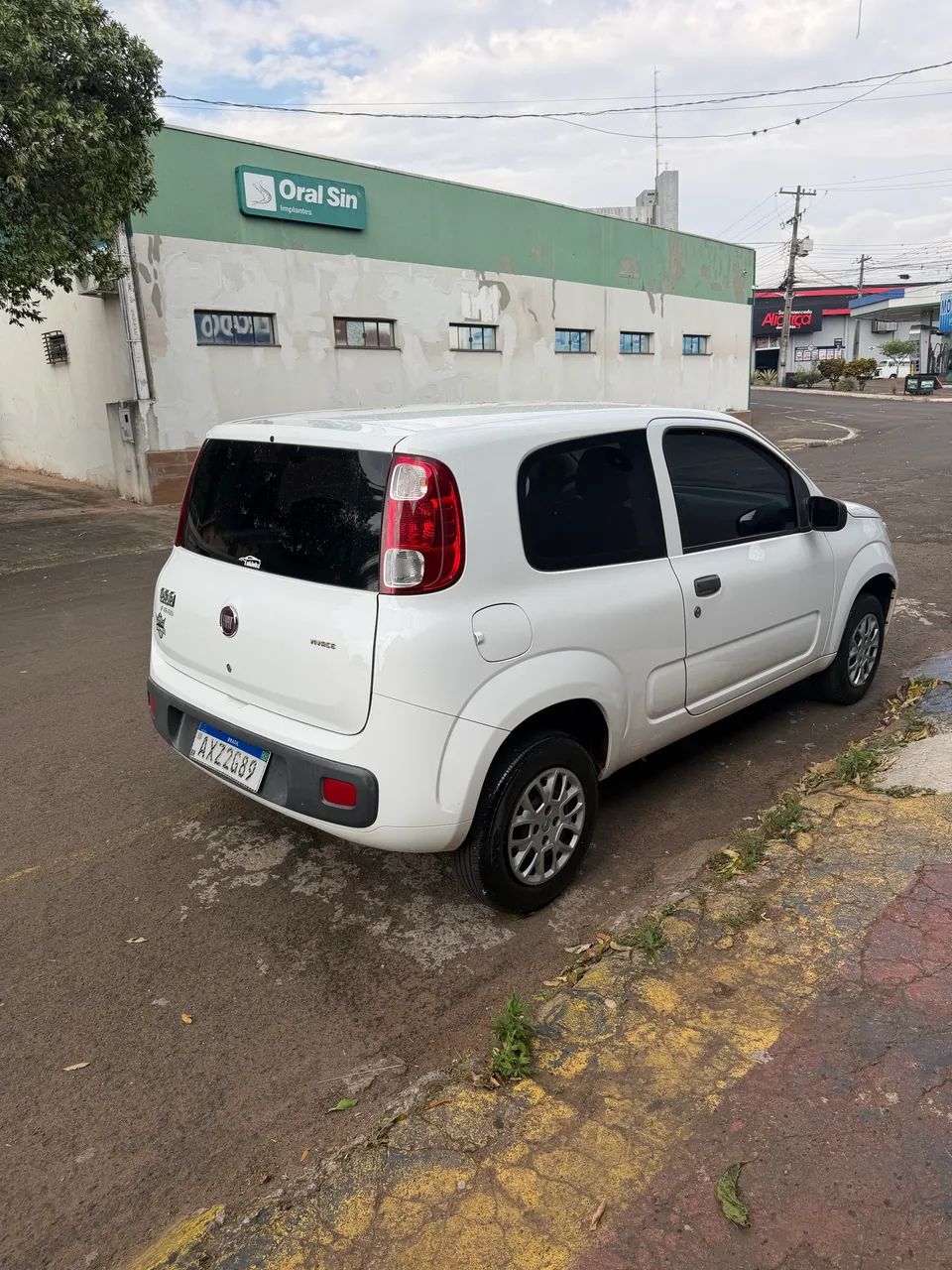 Fiat Uno Vivace 1.0 EVO Fire Flex 8V 3P 2014