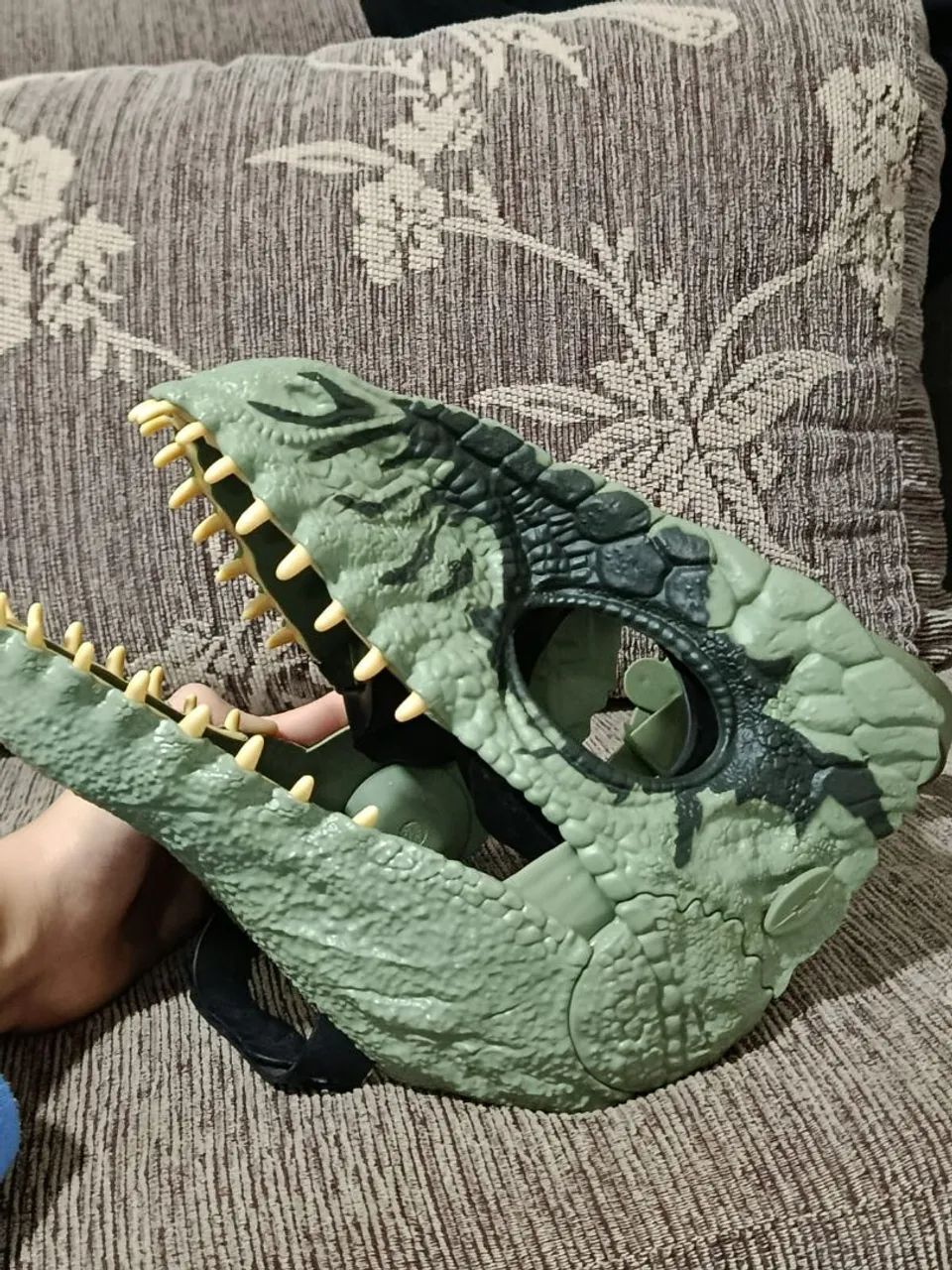 Máscara de dinossauro  - Foto 3