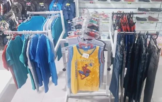 Araras expositor de roupas com 06 braços para lojas - Foto 2