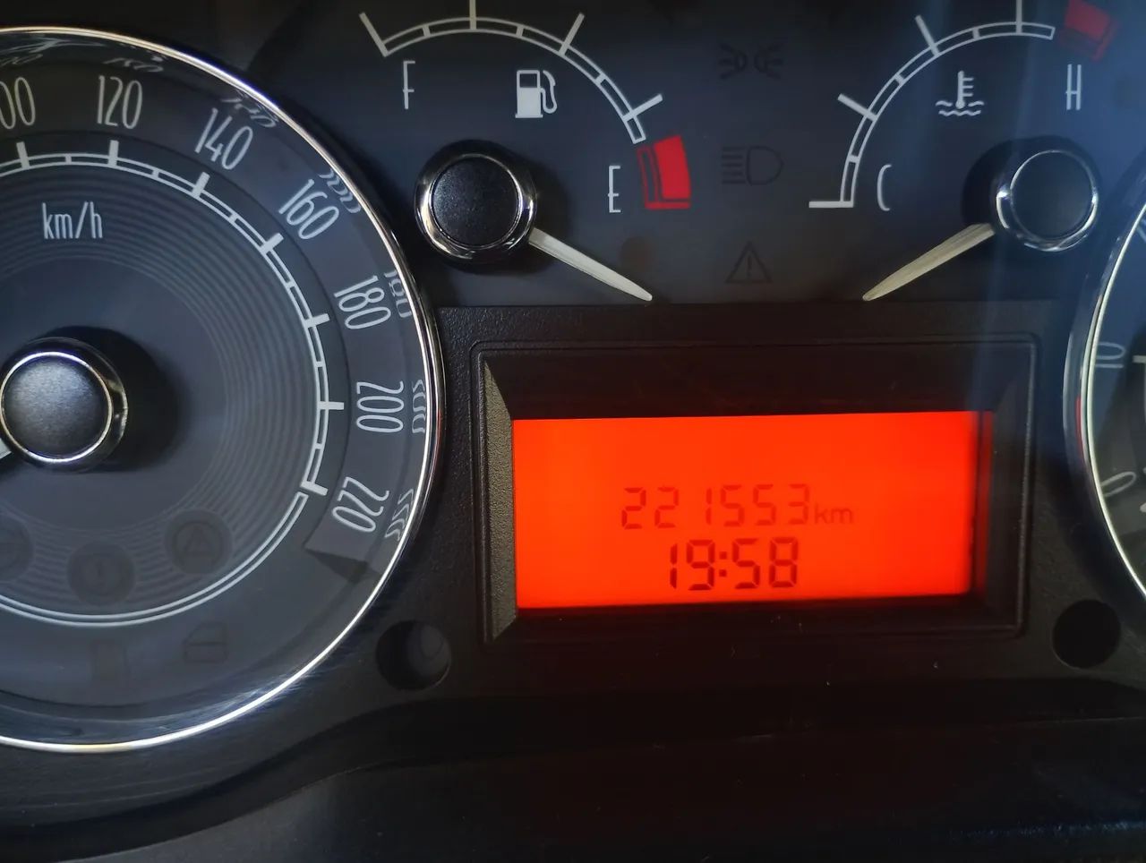 Fiat Linea Absolute 1.9/1.8 Flex Dualogic 4P 2009