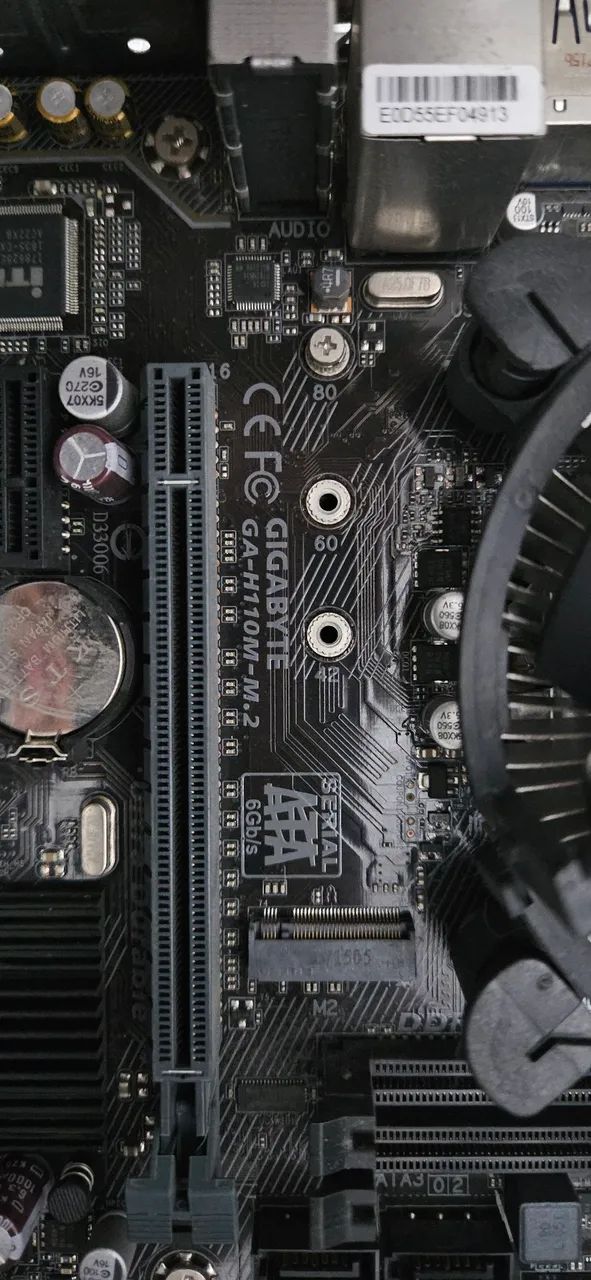 Placa Mãe Gigabyte GA-H110M-M.2 + i3 7ª Geração - Foto 2
