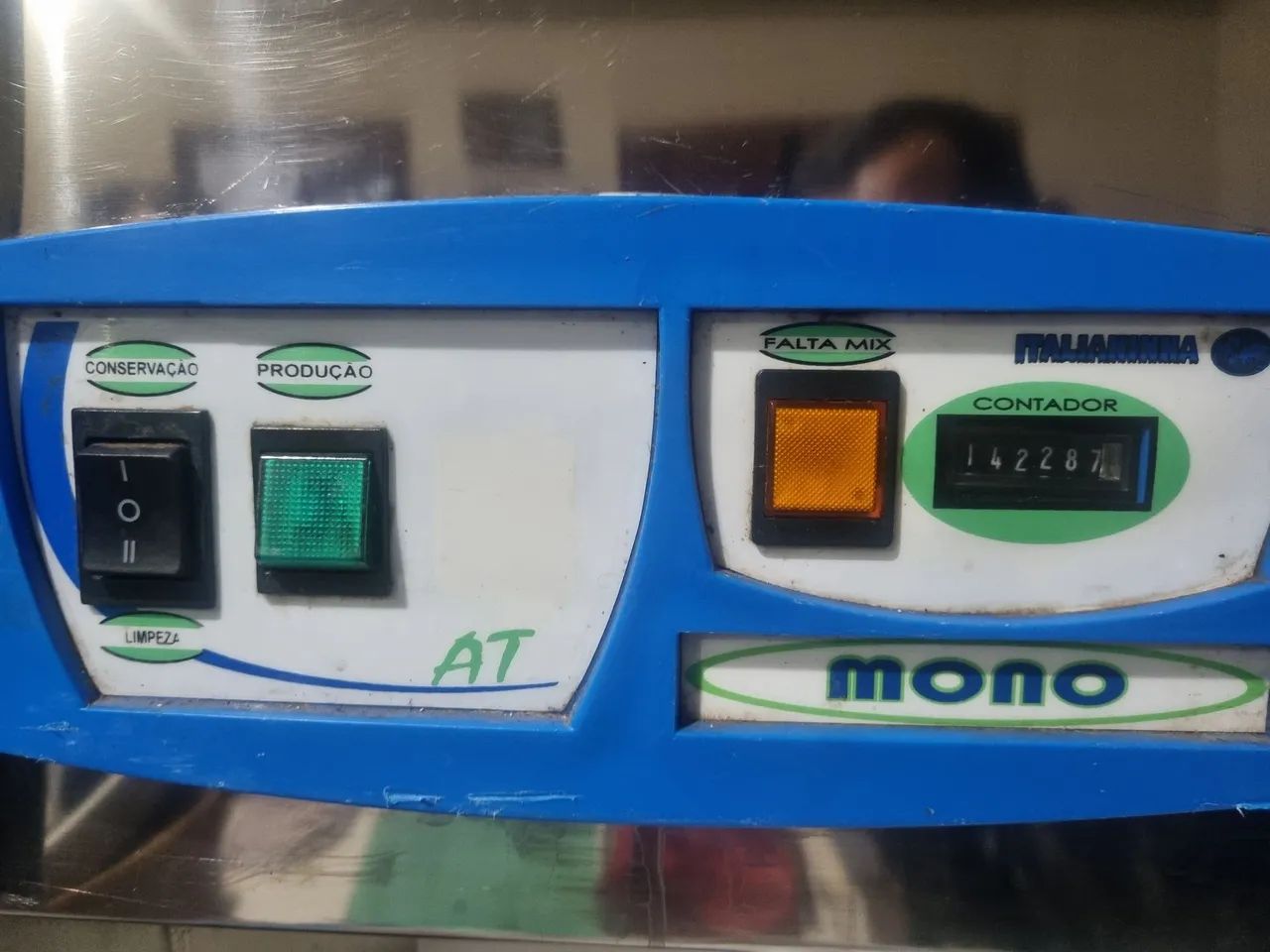Máquina de sorvete funciona 100% Italianinha. - Foto 3