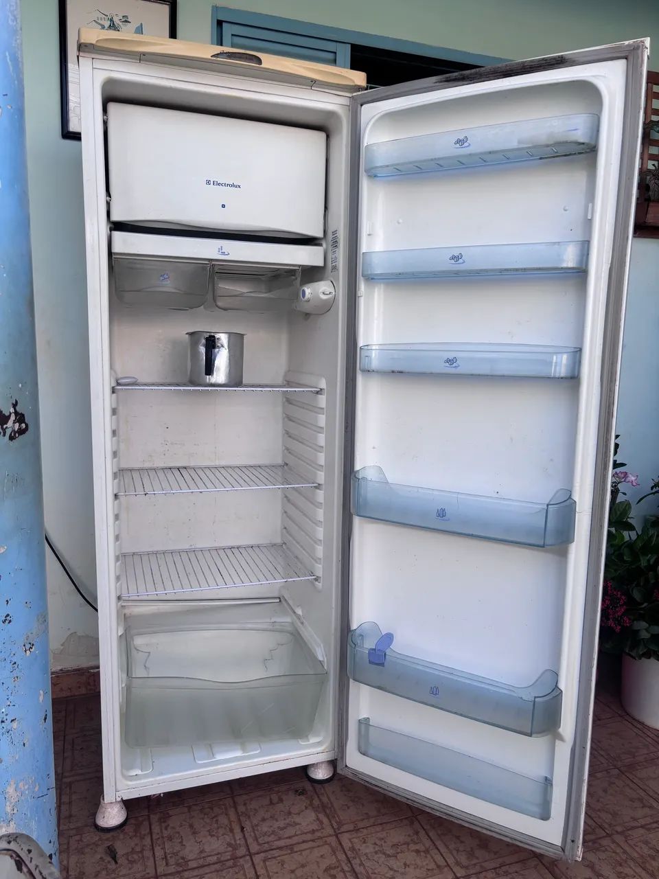 Geladeira Eletrolux R360 - Foto 3