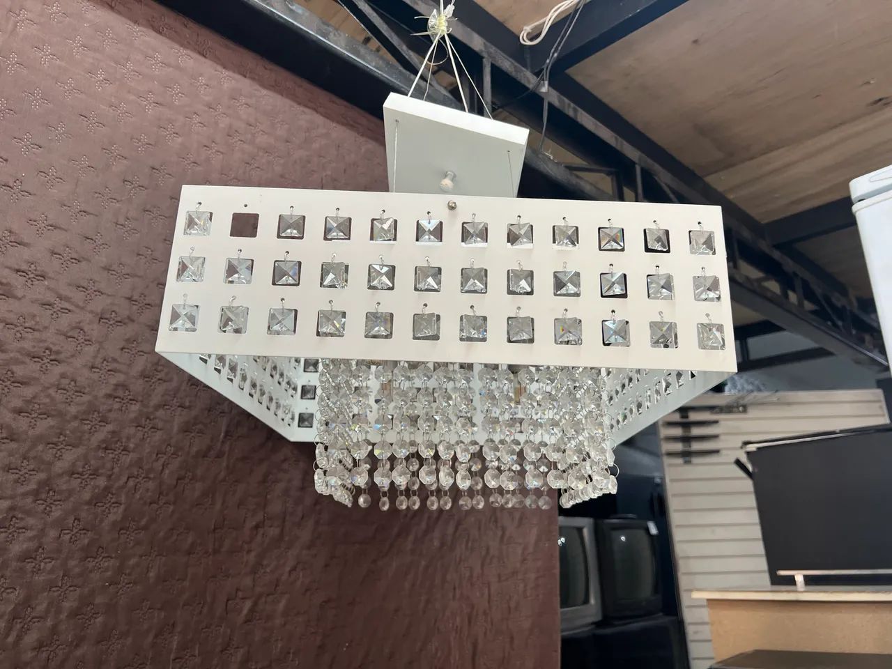 Lustre Plafon de LED Quadrado Aço Branco - Foto 4