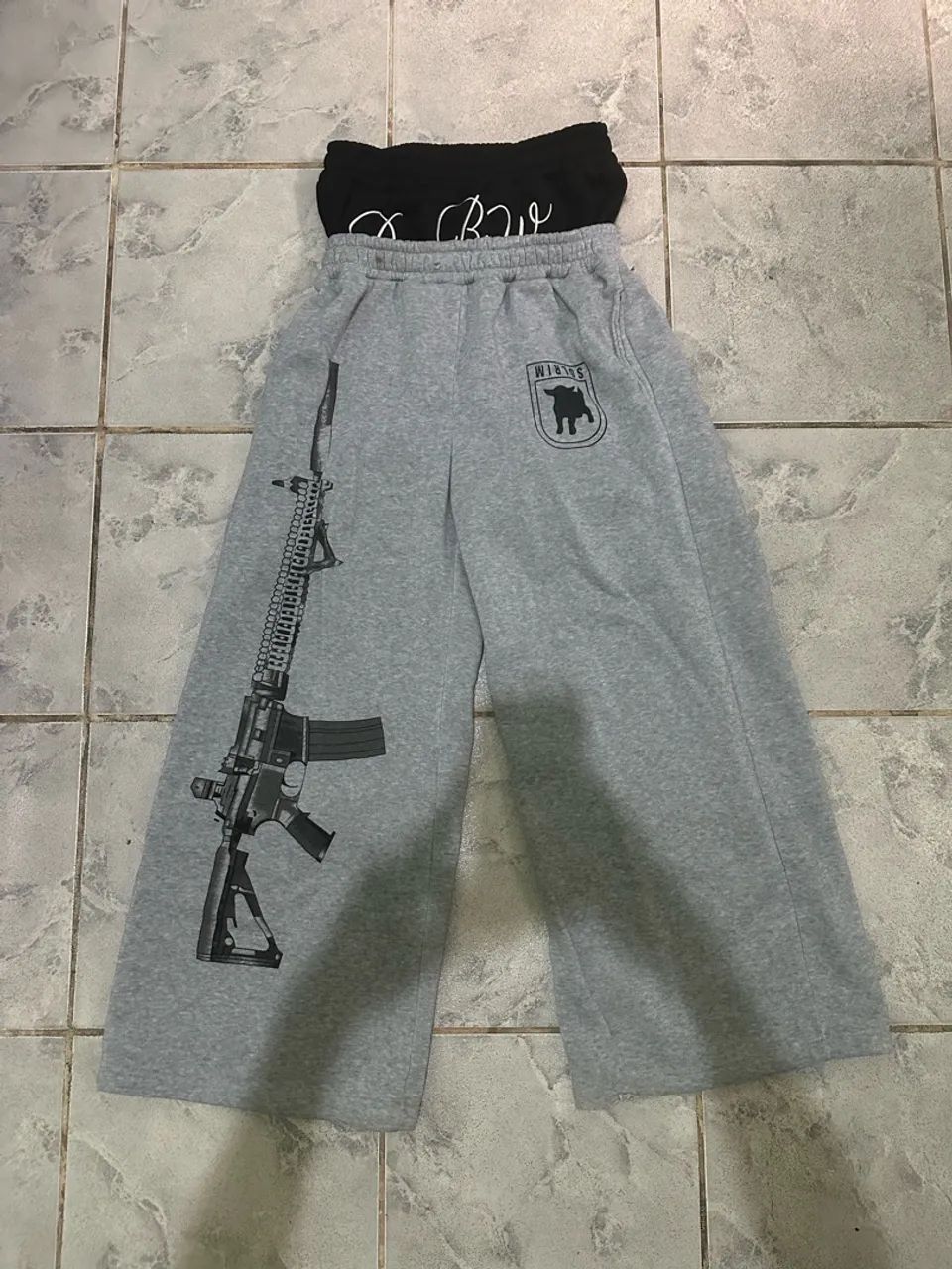 Calça moletom flare fuzil ?