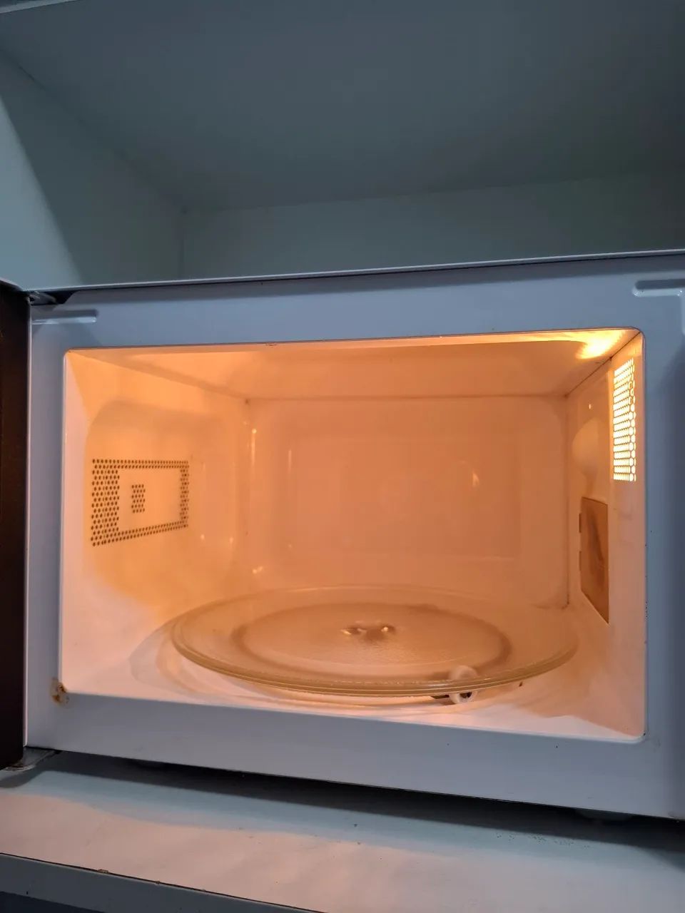 Microondas Midea 110v - Foto 2