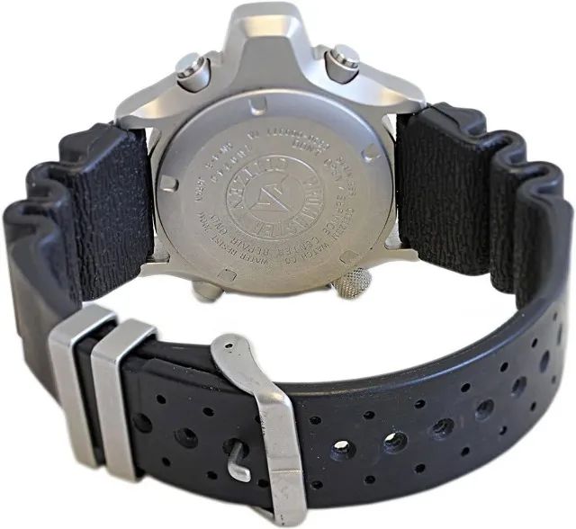 RELÓGIO ESTILO CITIZEN DIVER'S 200M - ESTILO, RESISTÊNCIA E SOFISTICAÇÃO! ÚLTIMAS UNIDADES - Foto 3