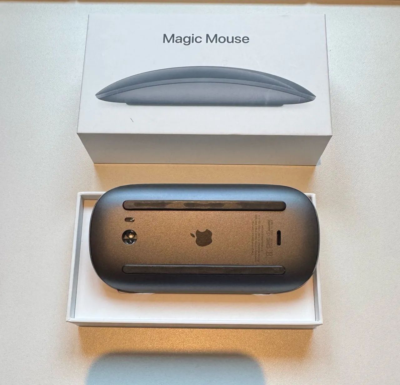 Magic Mouse 2 - Space Gray - Foto 2