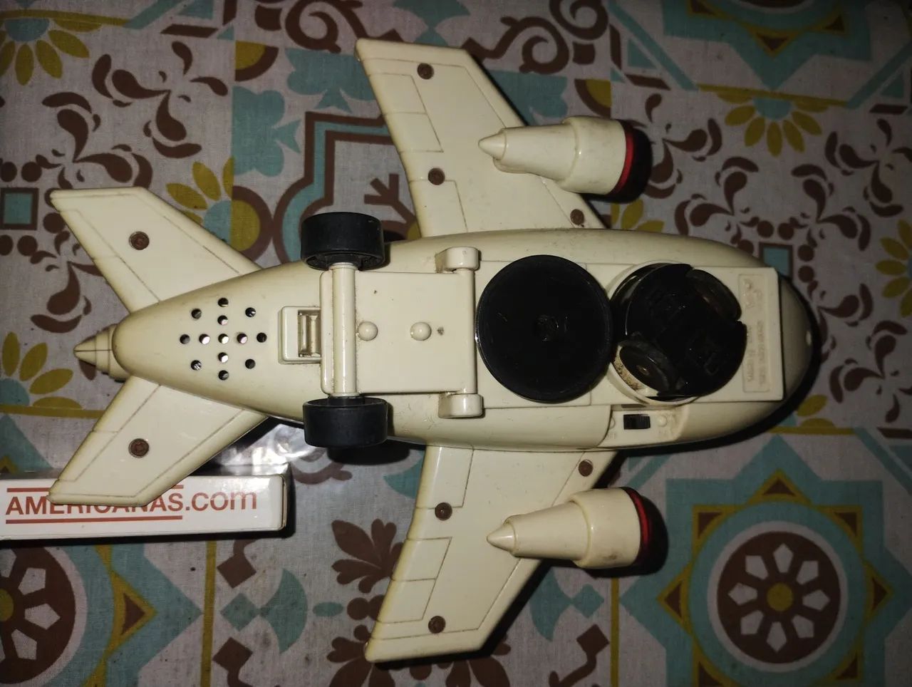 Vendo um avião antigo a pilha bate e volta funcionando  - Foto 5