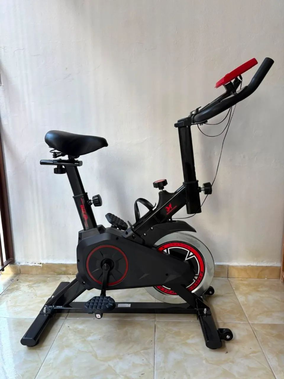 BICICLETA SPINNING ERGOMÉTRICA 