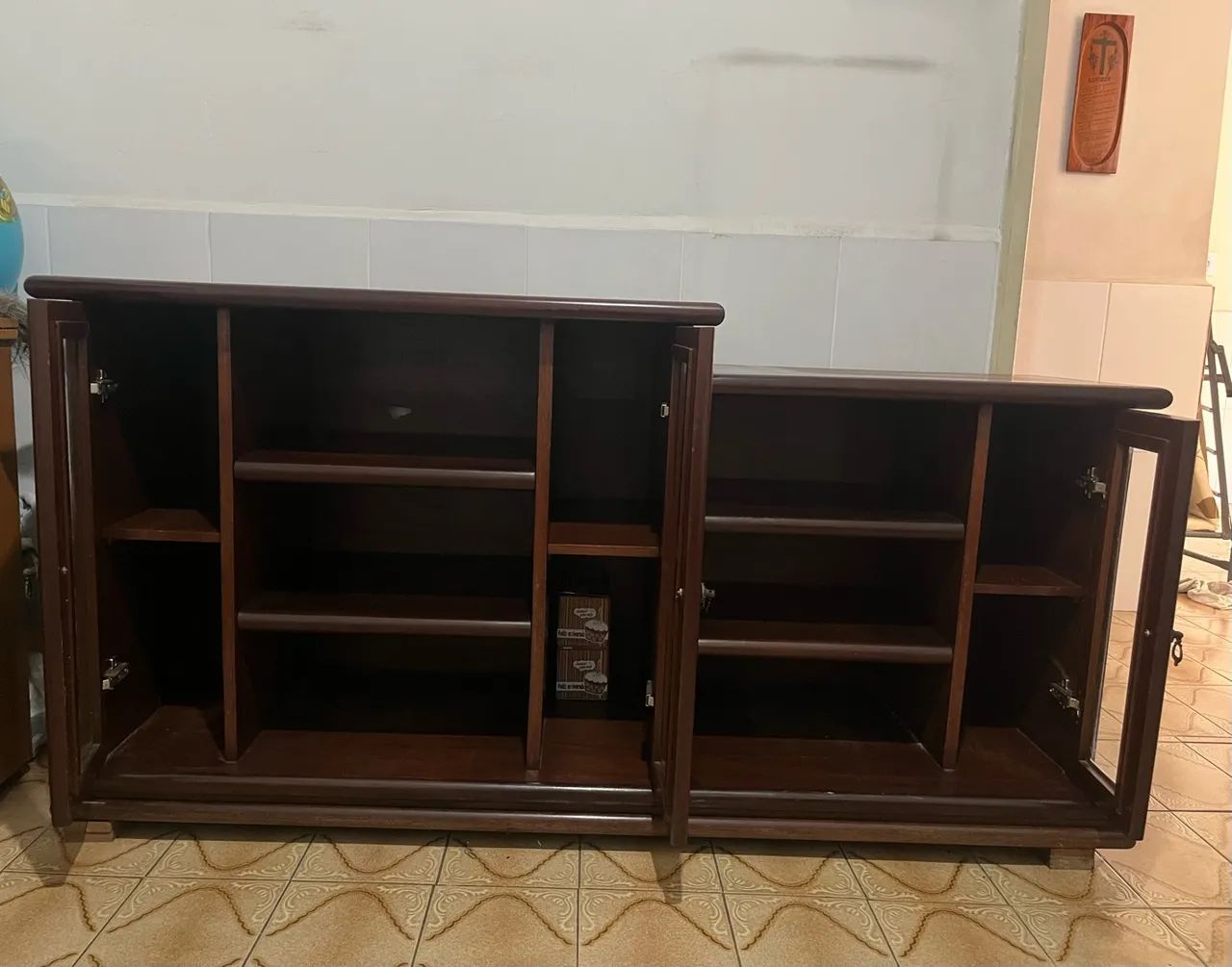 Rack de madeira maciça 