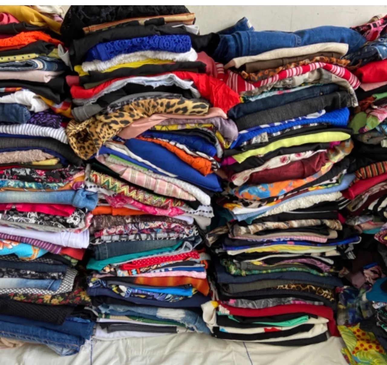 Lote de roupas 