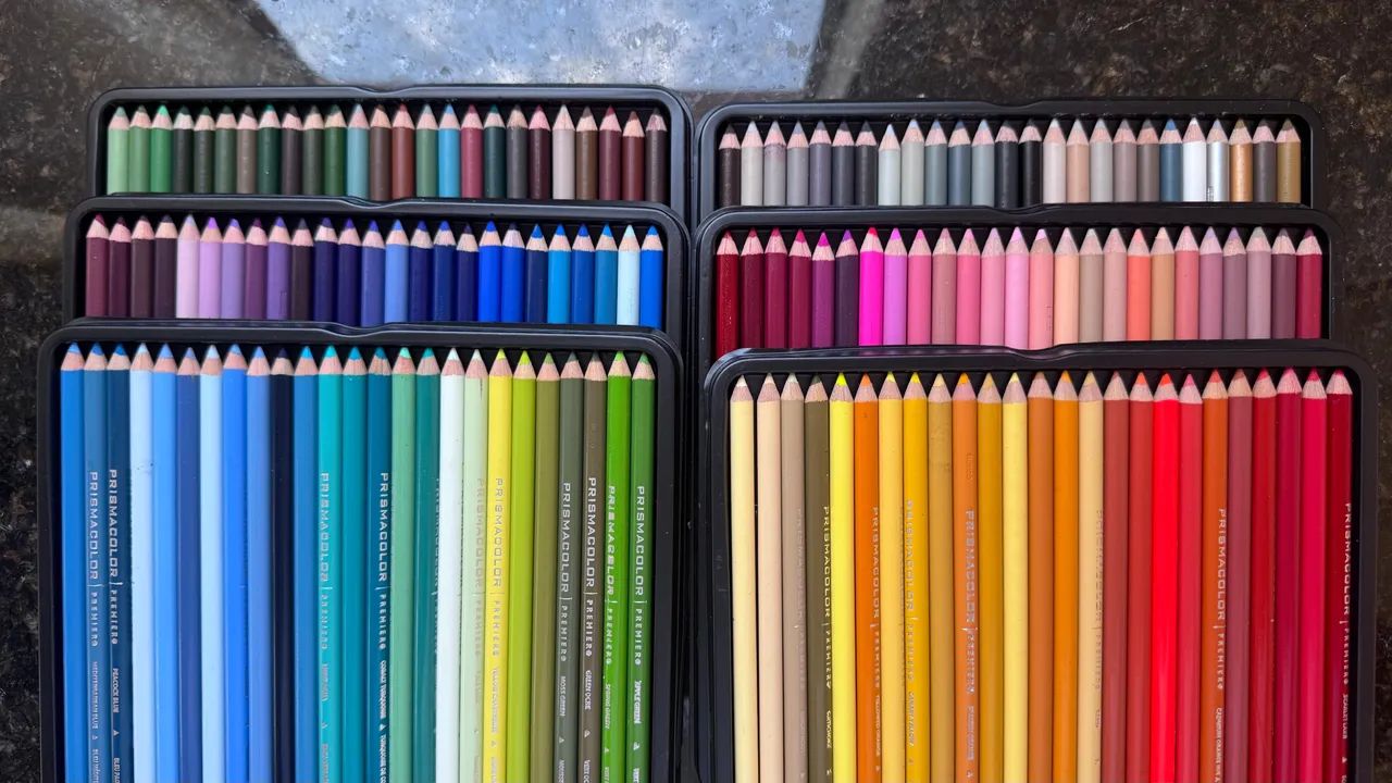 Lápis de Cor Prisma Color premier 150 cores - Hobbies e coleções