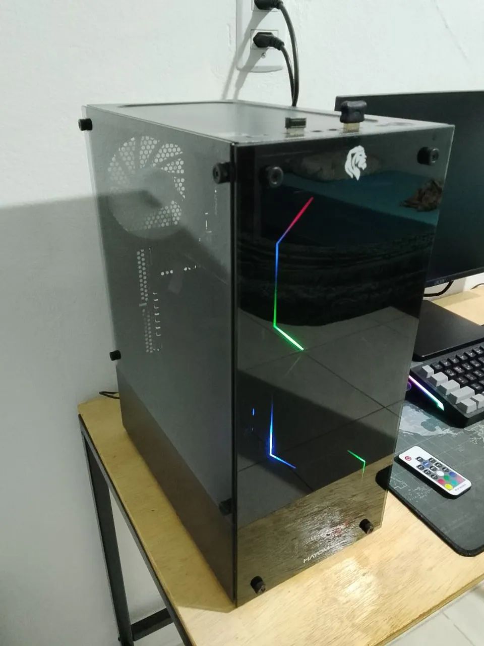 Gabinete pc - Foto 2