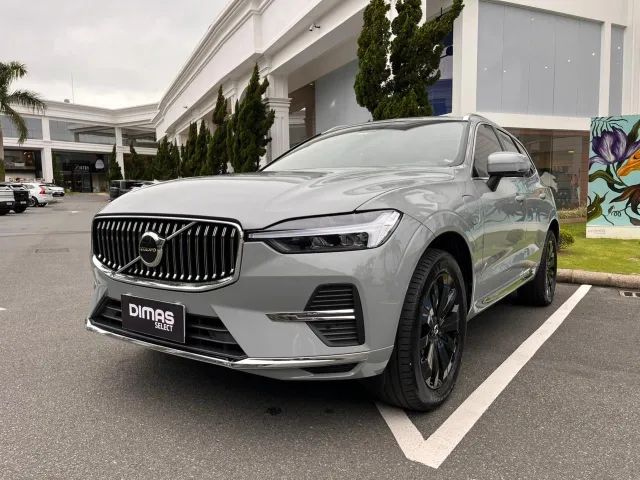 Volvo Xc60 XC 60 T-8 Plus 2.0 AWD (Híbrido) 2025