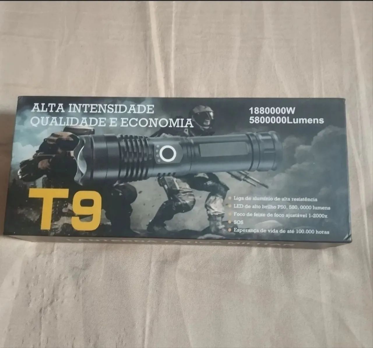 Lanterna T9 
