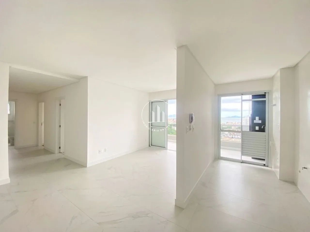 Apartamento 3 Quartos com 2 Suítes e 96m² - Canto - Foto 3