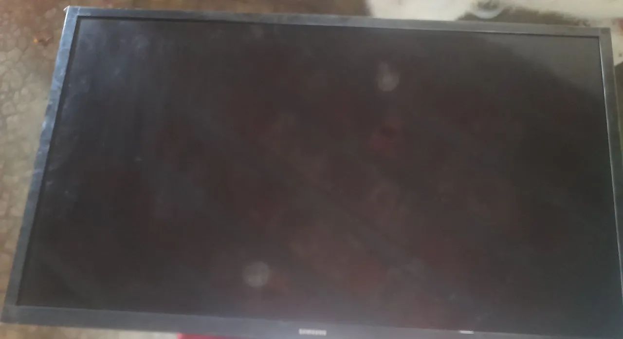 Vendo TV Samsung de 32 quebrada