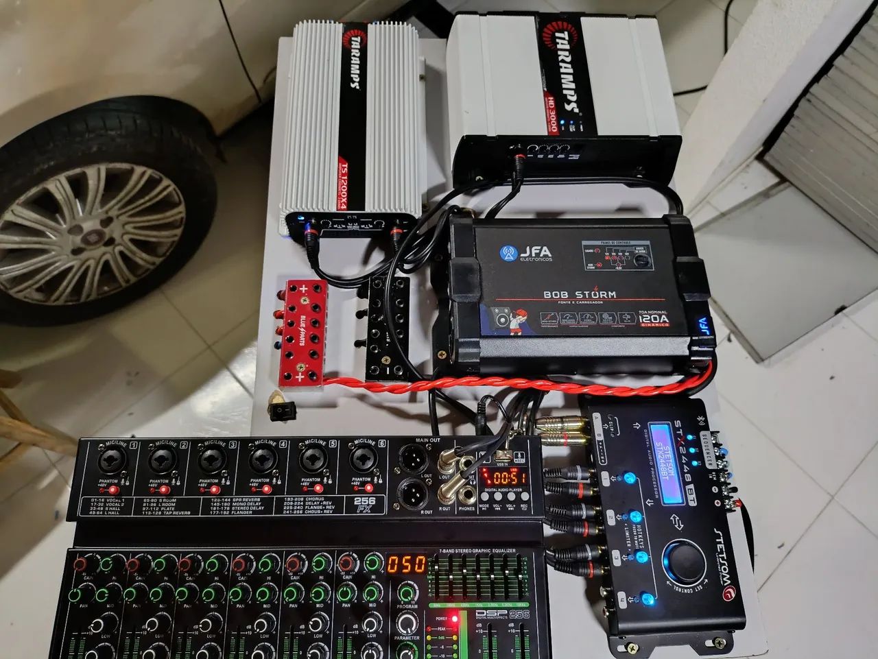 Equipamentos de som alto motivo e festas  - Foto 3