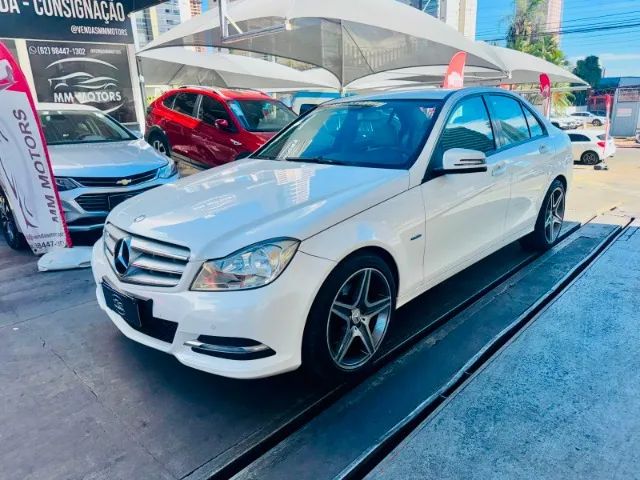 Mercedes-Benz C-180 2012