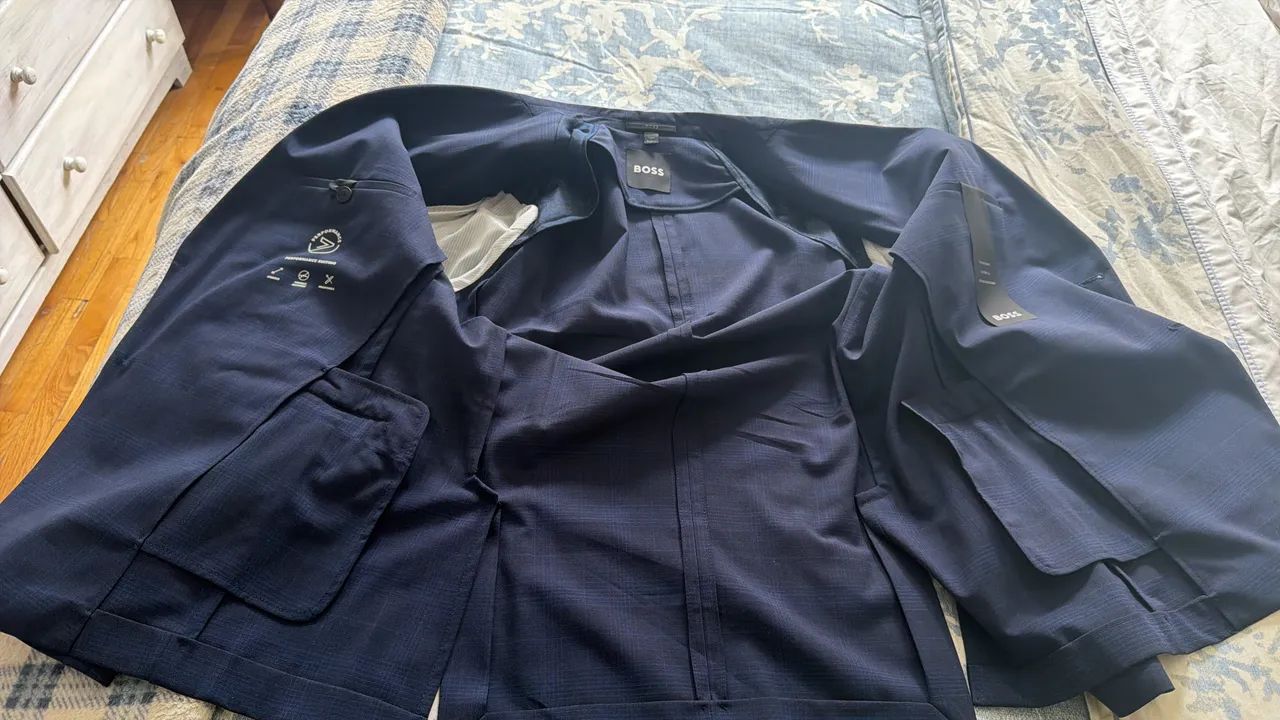 Terno Hugo Boss original 42R azul xadrez   - Foto 4
